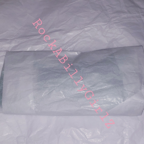 Tatyana Hunter Green Big Bow Pinup Detachable Adjustable Necktie or Hair Tie - Picture 7 of 8